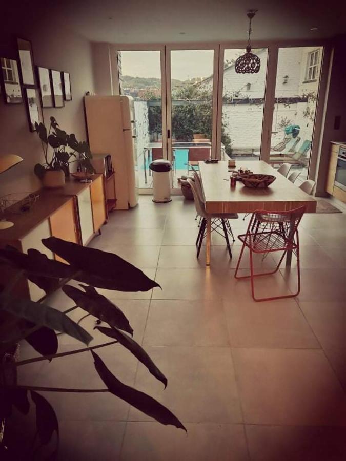 Karaktervolle Woning Met Zwembad Te Ronse Villa Luaran gambar